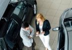 Une garantie proposée dans un centre automobile