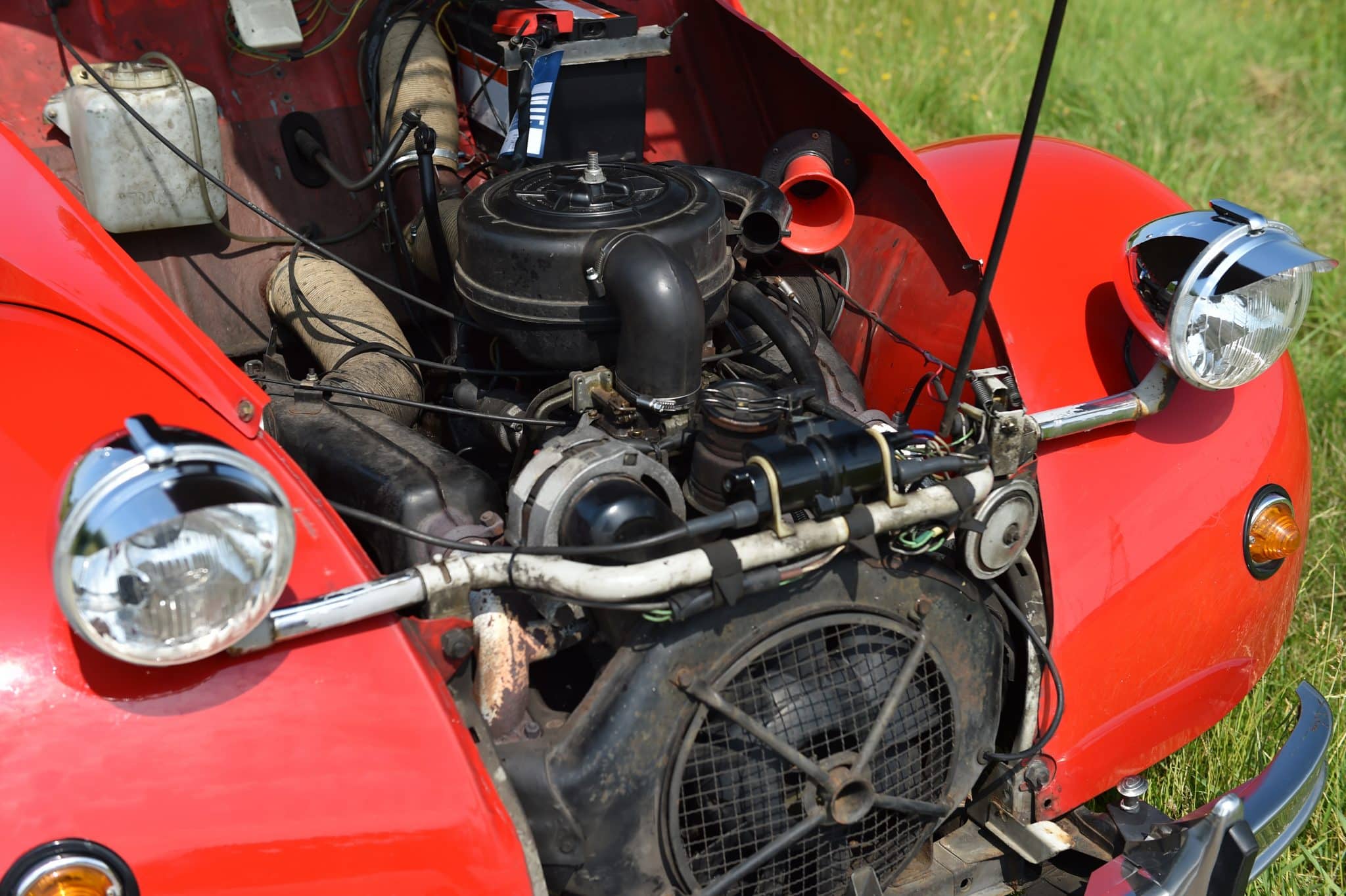 Un moteur de 2cv